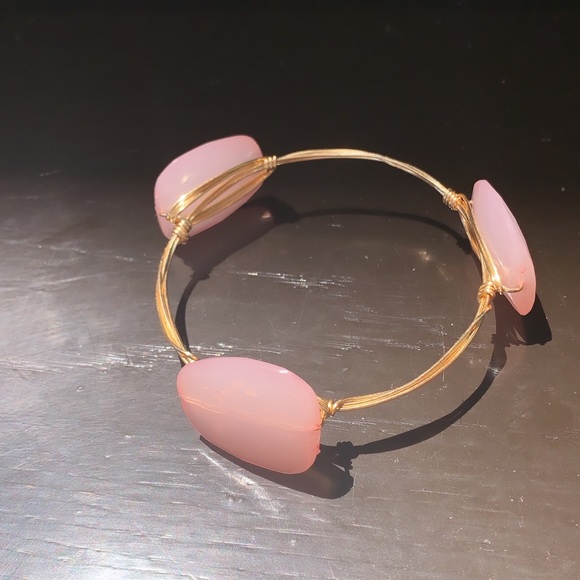 πLAST! Handmade Blush Gold Wire Wrapped Bangle - Picture 4 of 7
